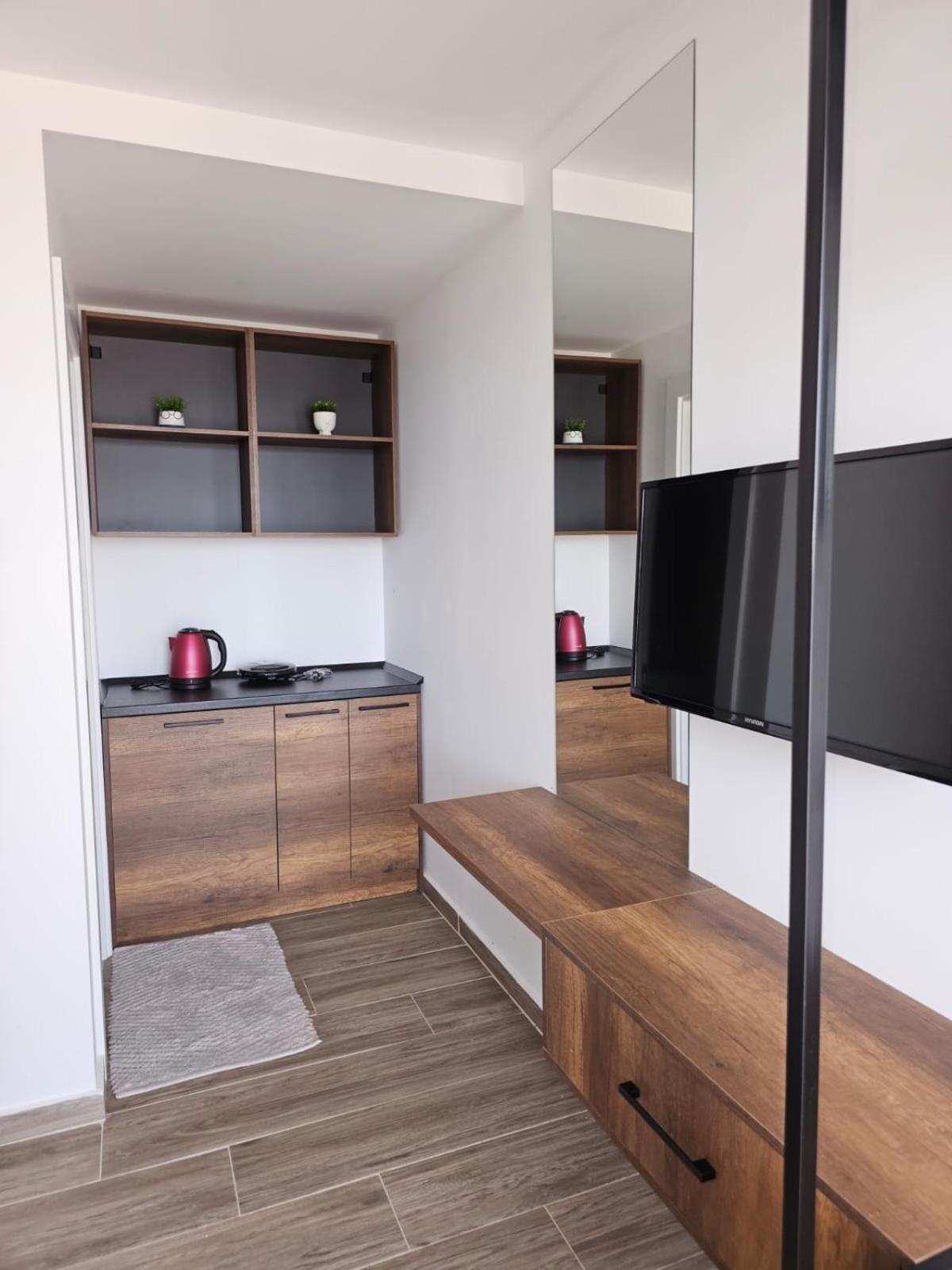 Ardit Seaside Rooms Sarandë Eksteriør billede