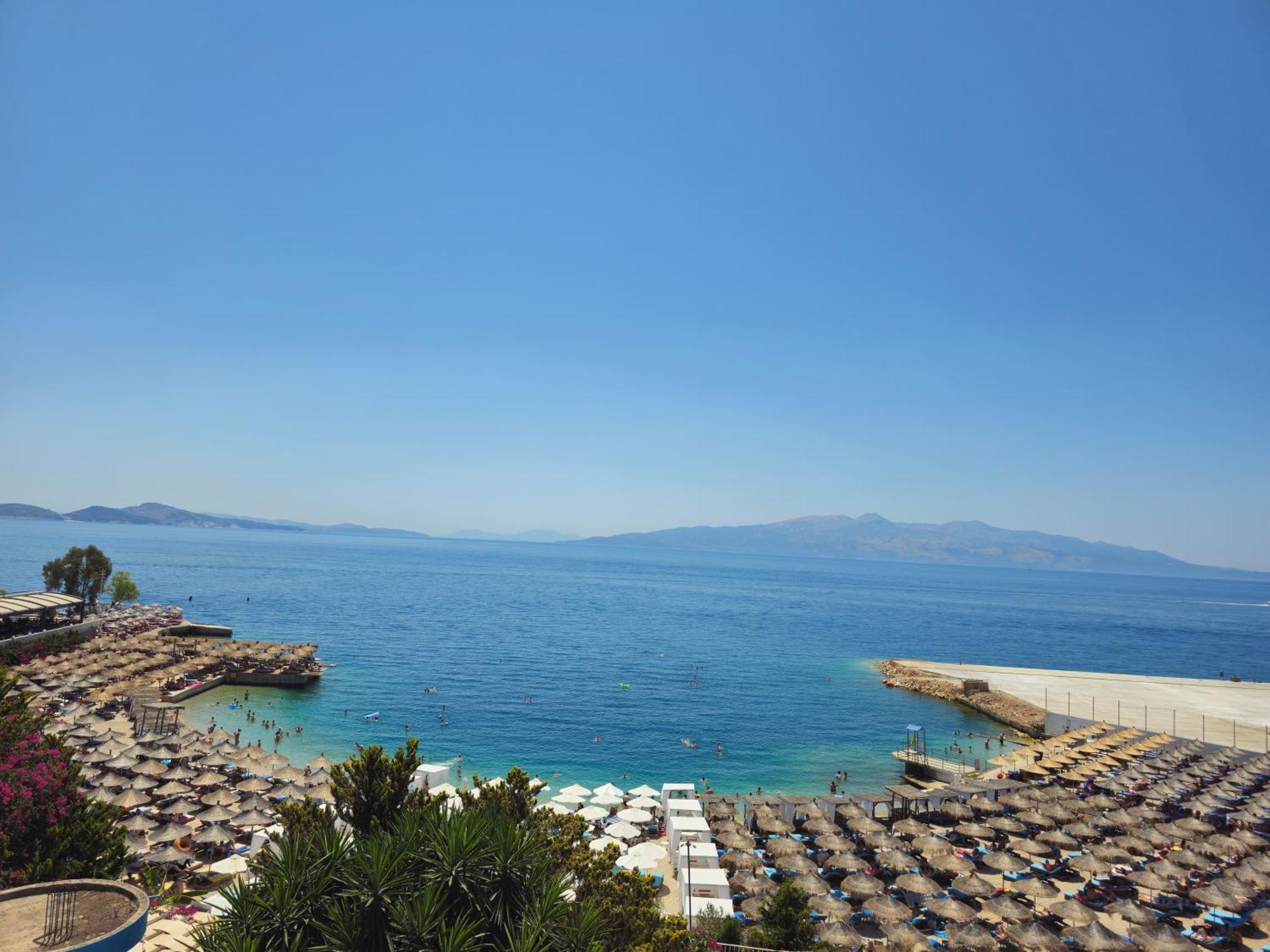 Ardit Seaside Rooms Sarandë Eksteriør billede