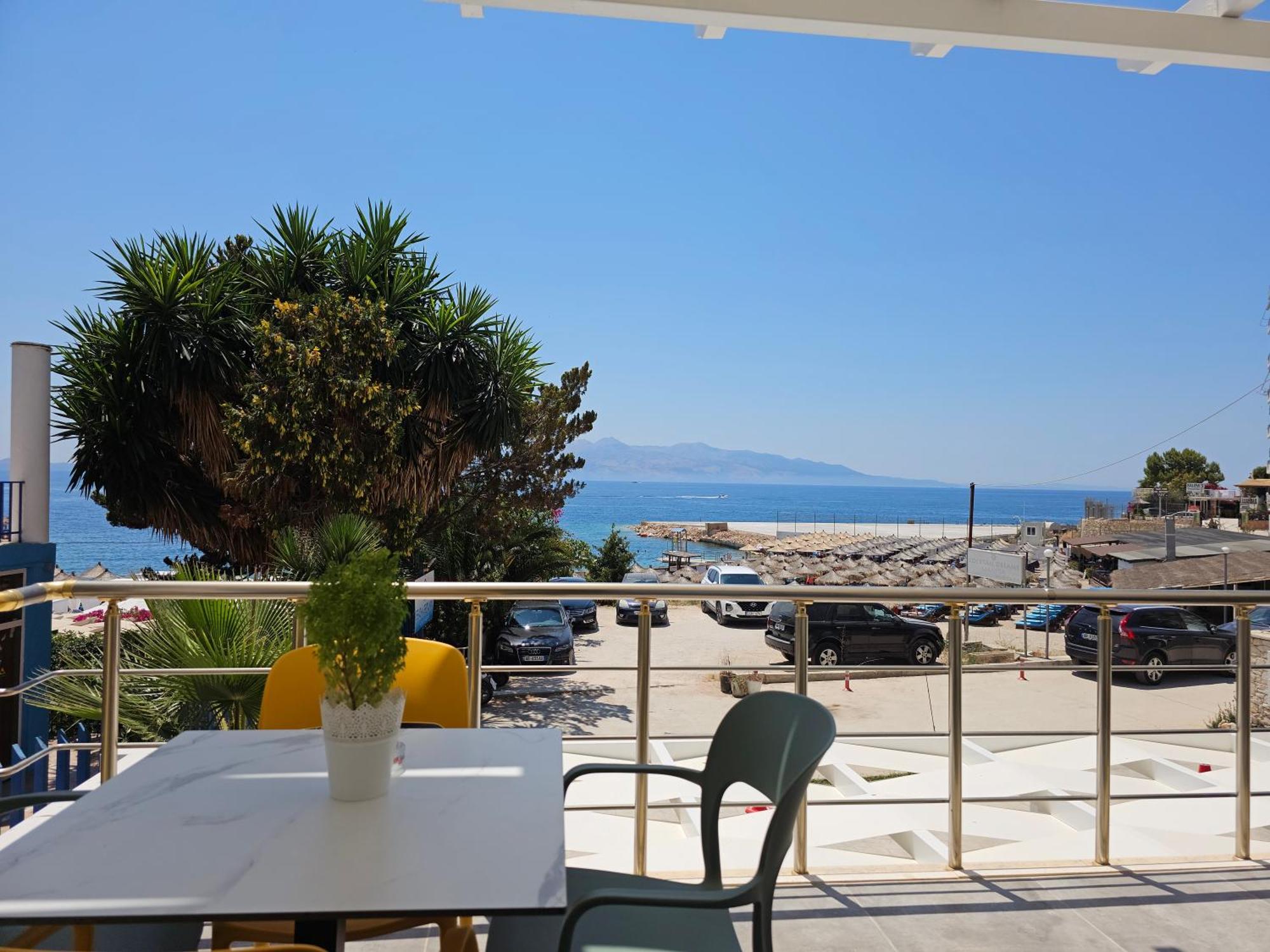 Ardit Seaside Rooms Sarandë Eksteriør billede